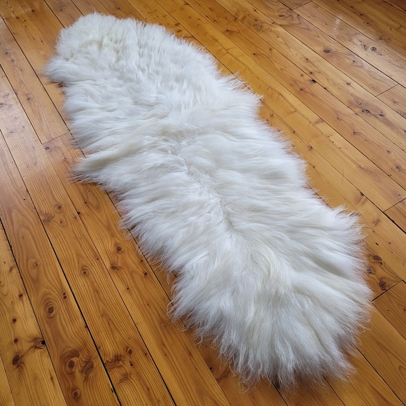 NATURAL White Long Hair Sheepskin for Bench Seat, Rug Runner or Throw - Picture 3 of 8